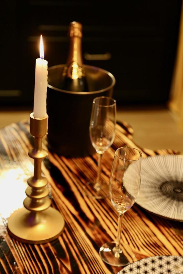 Love Room Gold - Les Delices Rooms Angers Ngoại thất bức ảnh